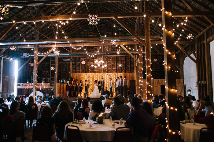 Barn wedding at Spring Meadows farm in mount solon Virginia wedding photographer