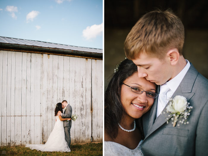 Barn wedding at Spring Meadows farm in mount solon Virginia wedding photographer