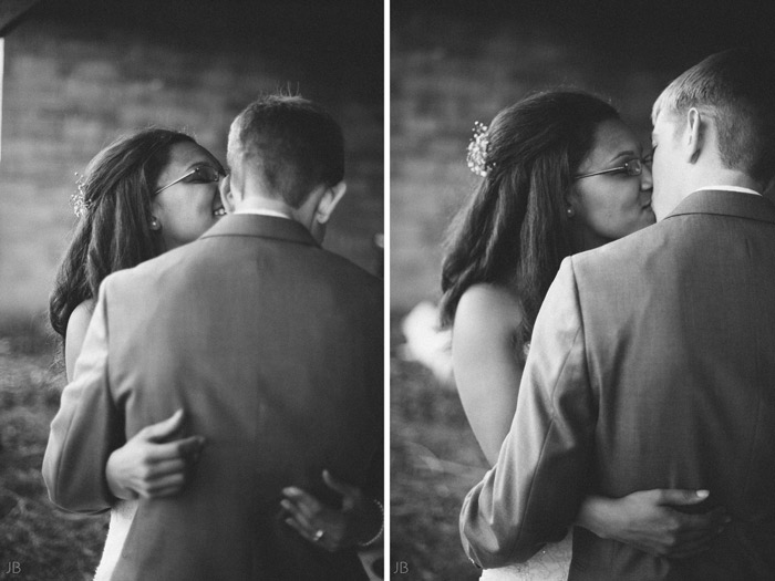 Barn wedding at Spring Meadows farm in mount solon Virginia wedding photographer