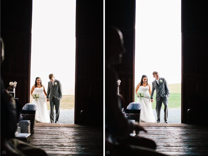 Barn wedding at Spring Meadows farm in mount solon Virginia wedding photographer