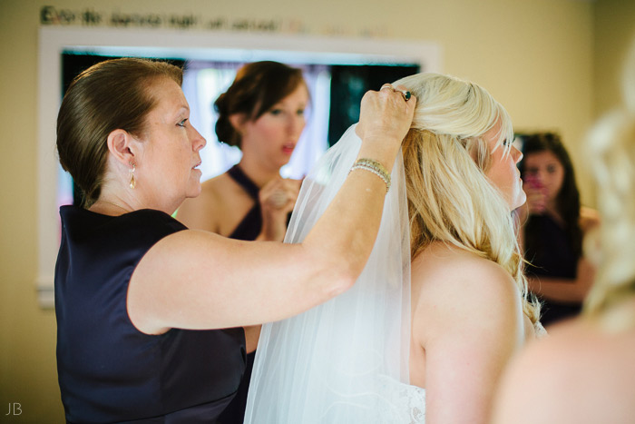 Keen barn Wedding in Elkton Virginia September 2012 vsco visual supply co film look