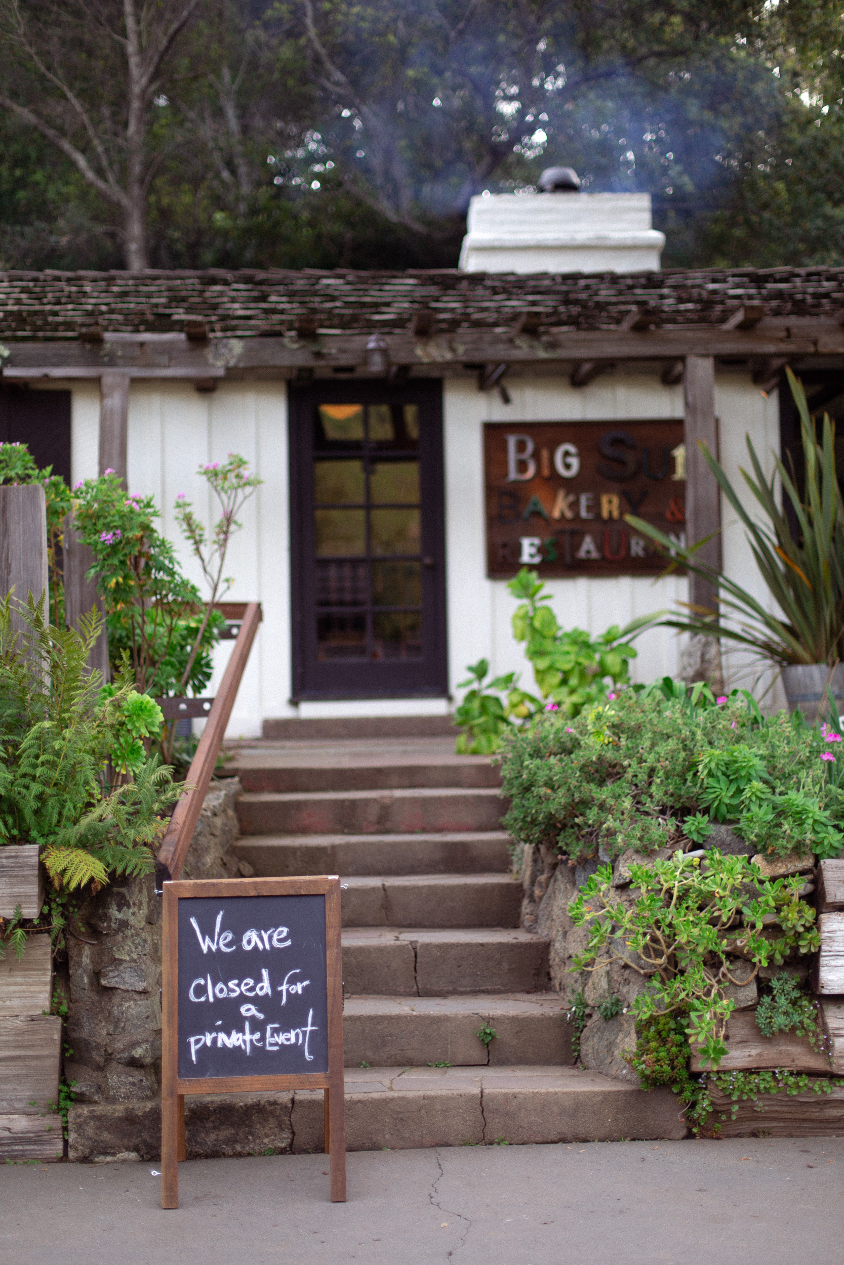 big sur bakery closed for wedding with private event sign out front